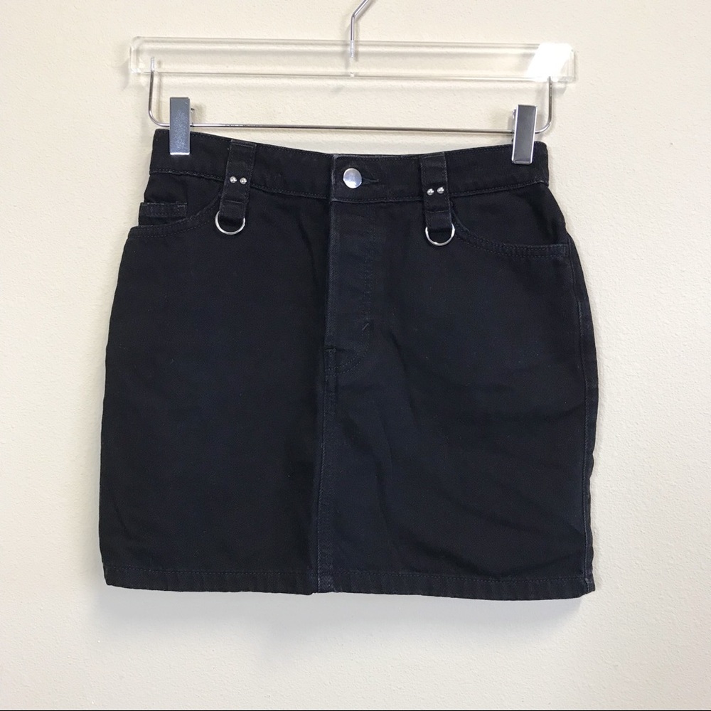 H&M | Black Denim Skirt - Picture 2 of 4